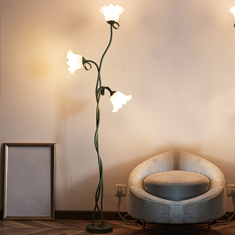 Lily Flower Lâmpada de Assoalh - Floor Lamp Arched avaliação e preço